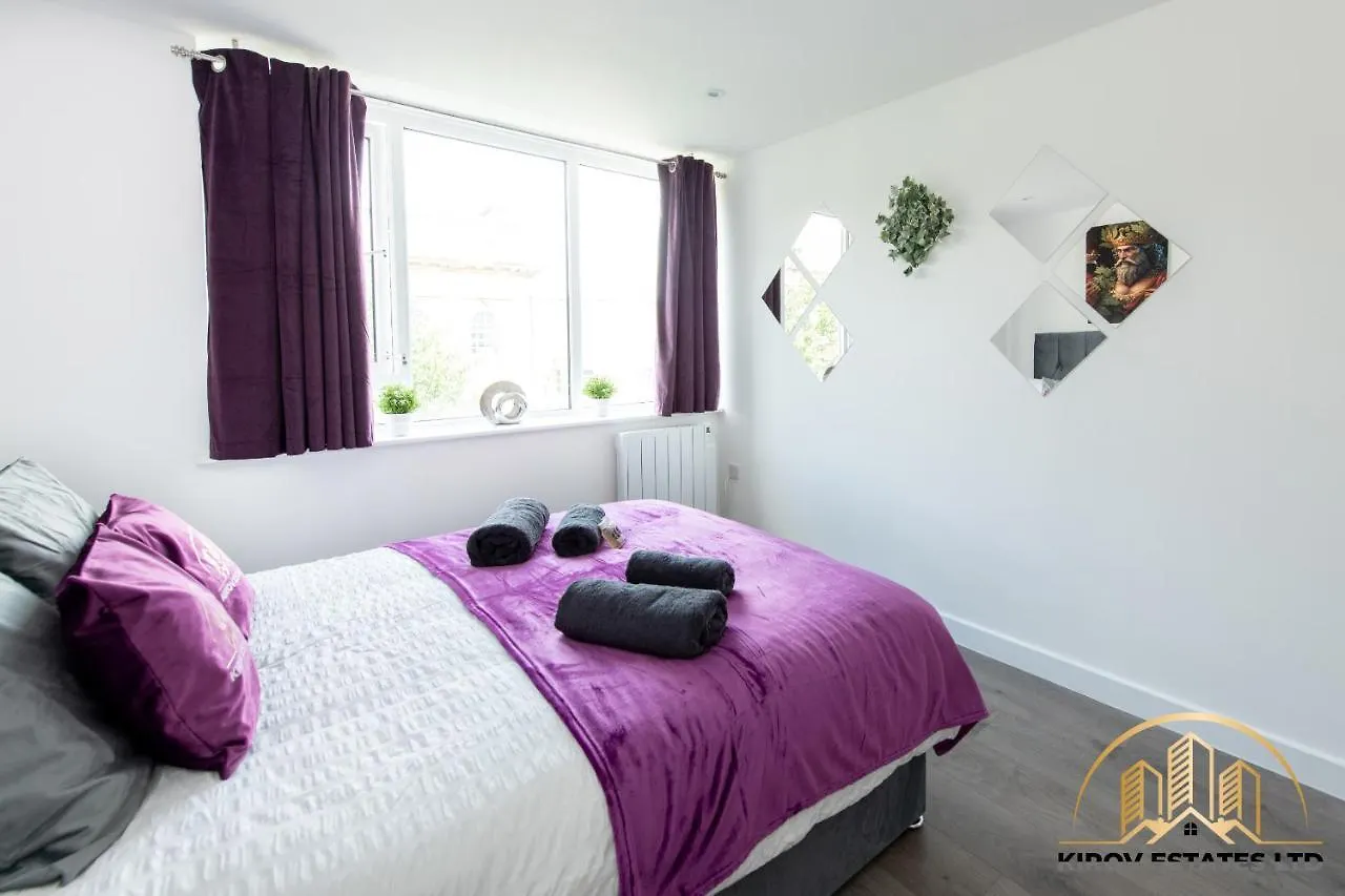 Dionysus Apartment - The Celebration Of Town Southampton